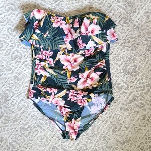 COPY - Sleeveless Swimsuit